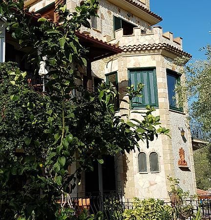 Castello Bellos Tower Керион Экстерьер фото